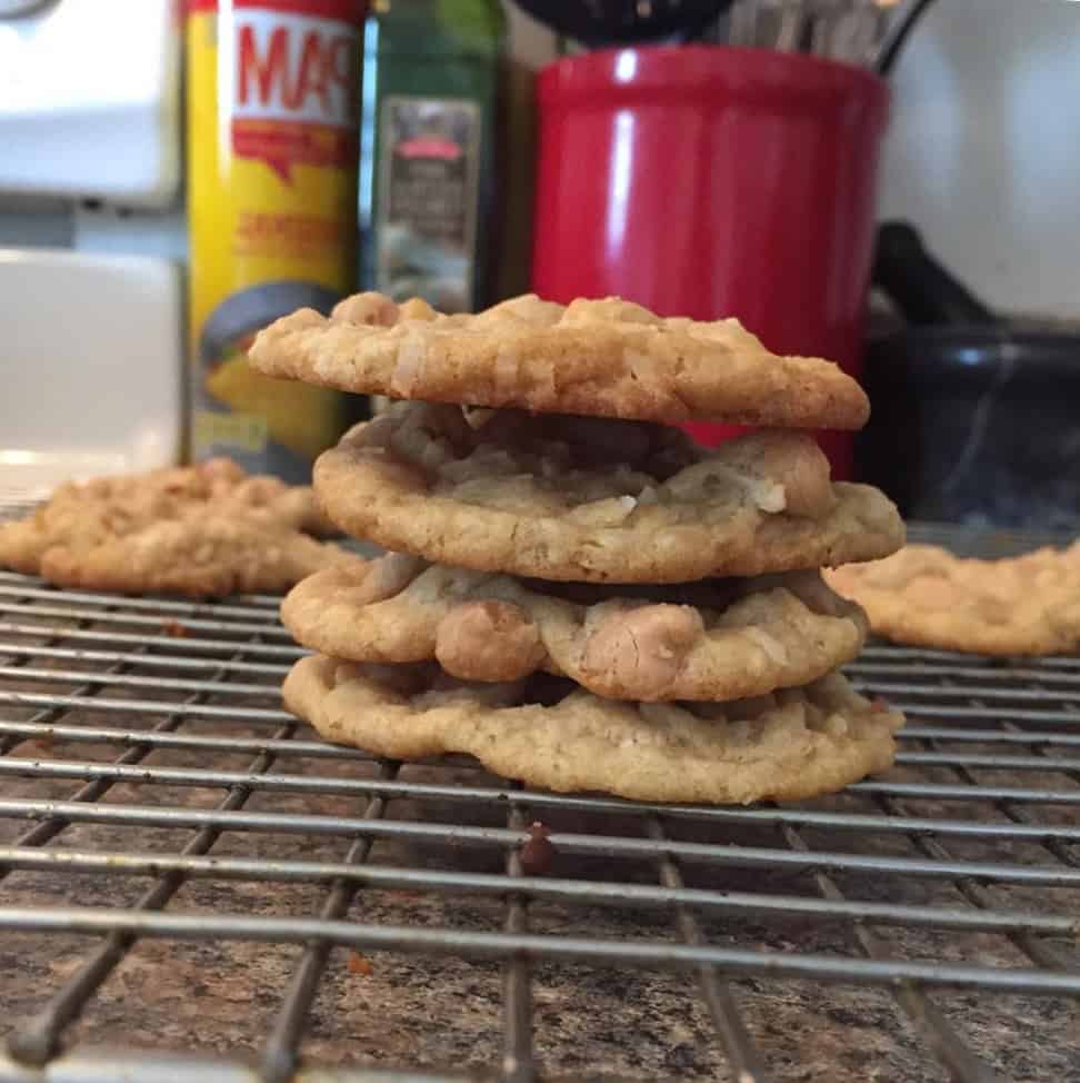 Kokos-Scotcheroo Cookies mit Schokoladen Aroma Rezept